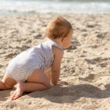 baby-beach-sunnytots_02